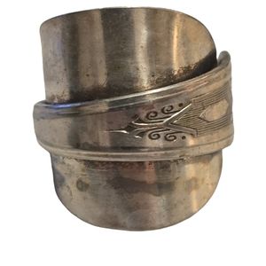 Vintage Hammered Flat Hand Forged Spoon Ring Size 13 L12